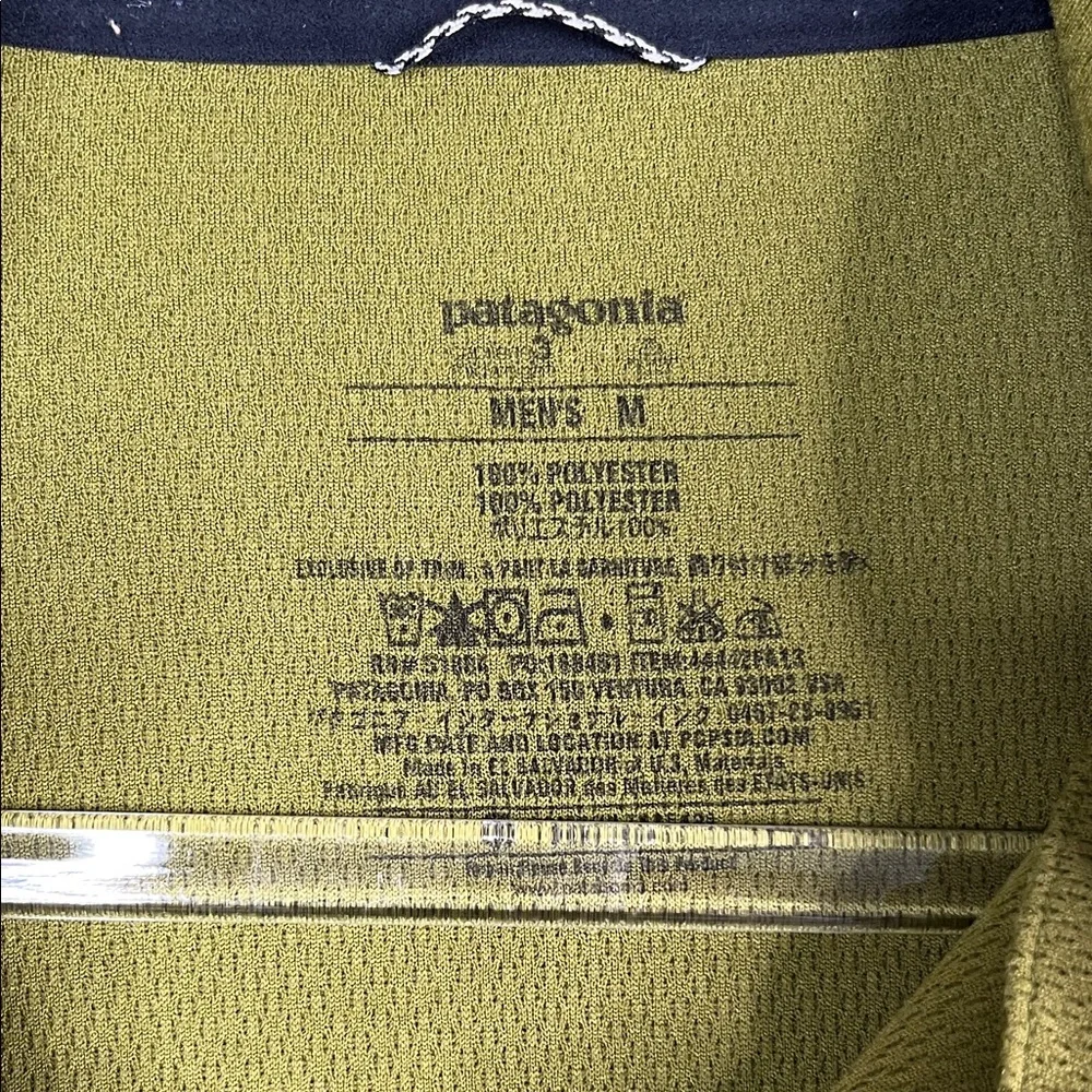 Patagonia Men's Capilene 3 1/4 Zip-Up in green